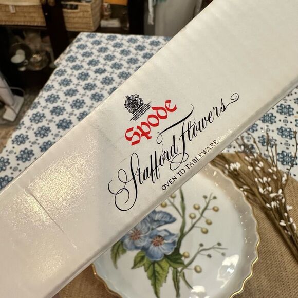 Spode Stafford Flowers Lida & Acacia Flan Tart Quiche Dish 10" Round NEW - Picture 4 of 9